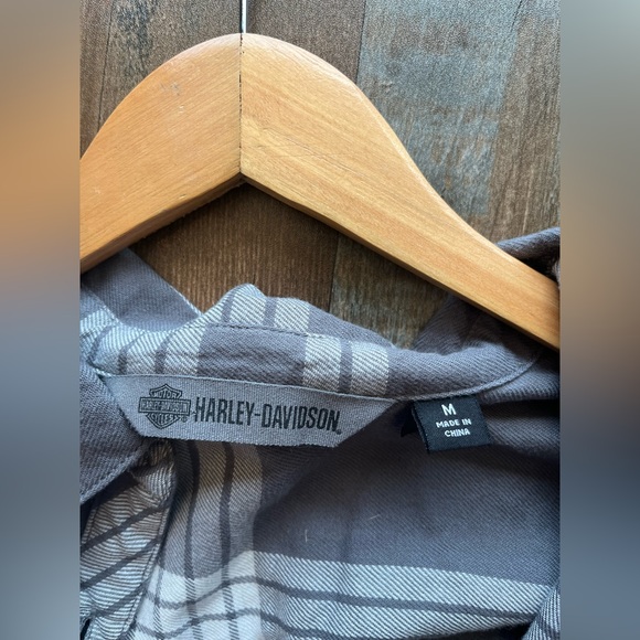 Harley Davidson Button Down - Picture 6 of 8